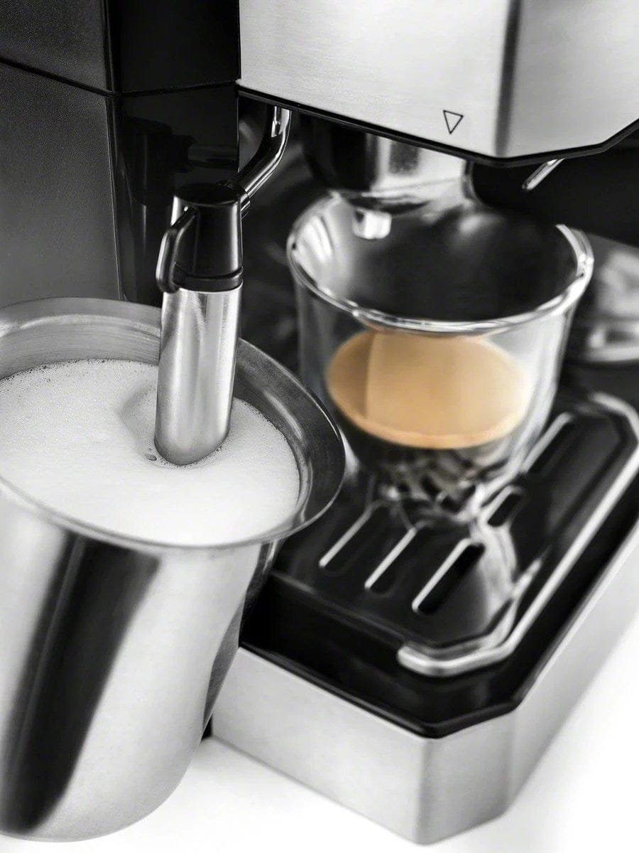 de’longhi com530m – digital all in one combination coffee and espresso machine – black and stainless steel de’longhi com530m – digital all in one combination coffee and espresso machine – black and stainless steel